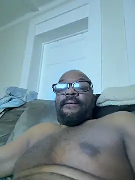 Snapshot of MrUnintentional chatting on June 1, 2026, 5:40 am MrUnintentional online show from June 1, 2026, 5:40 am