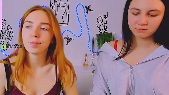 Snapshot of mira_vibe chatting on February 5, 2026, 10:00 am mira vibe online show from February 5, 2026, 10:00 am