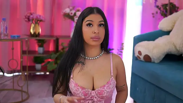 Snapshot of IvyPlush chatting on January 15, 2026, 11:02 am IvyPlush online show from January 15, 2026, 11:02 am