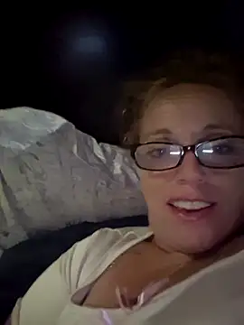gailbee12 online show from August 5, 2026, 4:17 am