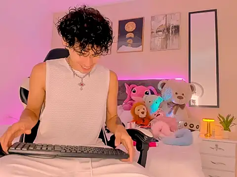 back thomson online show from February 21, 2026, 8:44 pm