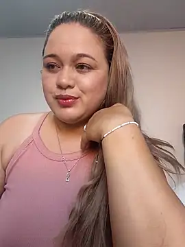 Snapshot of MMia_18 chatting on March 19, 2026, 10:10 pm MMia 18 online show from March 19, 2026, 10:10 pm