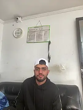 jamess 0 online show from February 16, 2026, 2:16 pm