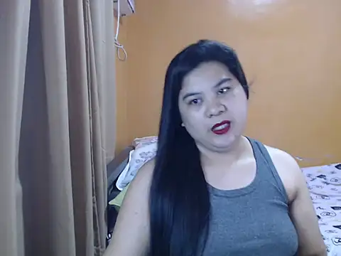 ur hotsexymaria online show from March 16, 2026, 5:44 am