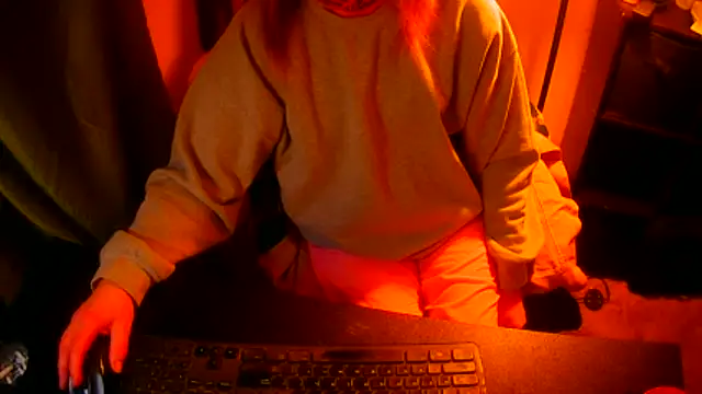 GoodGirlKelly online show from March 14, 2026, 9:32 pm