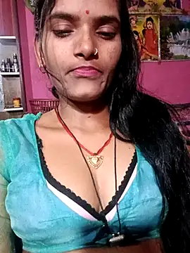 Punam sekhavat online show from April 15, 2026, 8:09 pm