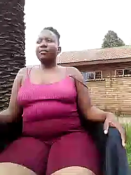 SweetHotPussy 99 online show from December 15, 2025, 9:59 am