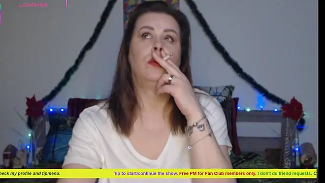  Mmmoonlight  online show from January 8, 2026, 5:02 am