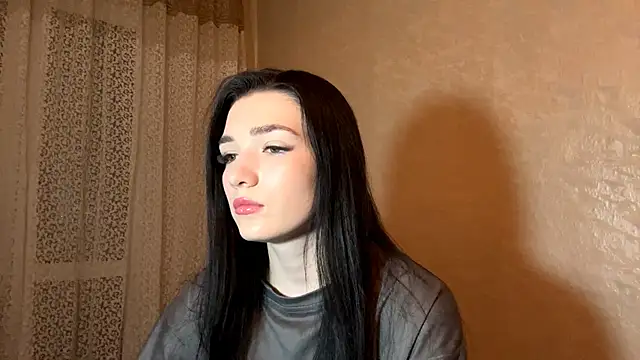 IsabellaWave online show from February 5, 2026, 1:07 pm