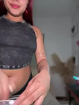 Zarahs Blare1 online show from February 25, 2026, 11:15 pm