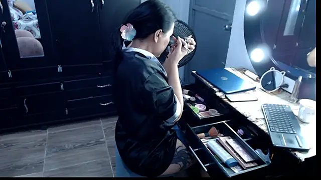 Snapshot of Naomy_Mature chatting on February 11, 2026, 12:16 pm Naomy Mature online show from February 11, 2026, 12:16 pm