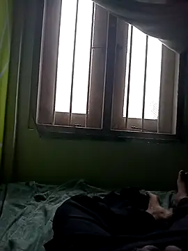 kasunshantha1 online show from December 14, 2025, 7:25 am