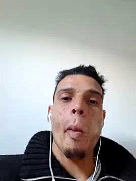 Snapshot of Magrin888 chatting on March 1, 2026, 8:31 pm Magrin888 online show from March 1, 2026, 8:31 pm