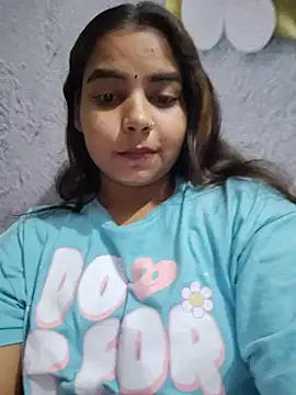 Himani 0122 online show from June 26, 2026, 6:52 am