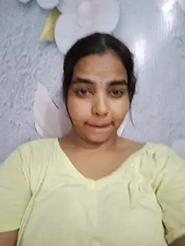 Himani 0122 online show from June 27, 2026, 6:14 pm