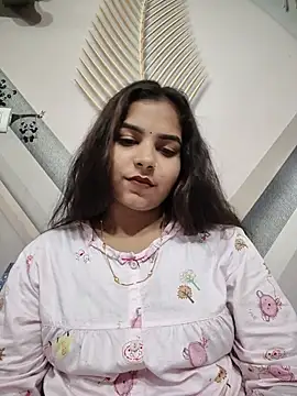 Himani 0122 online show from July 4, 2026, 5:39 pm