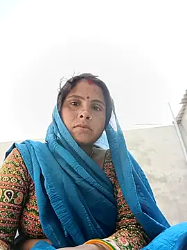 Snapshot of Shreya_pandit chatting on January 12, 2026, 8:54 am Shreya pandit online show from January 12, 2026, 8:54 am