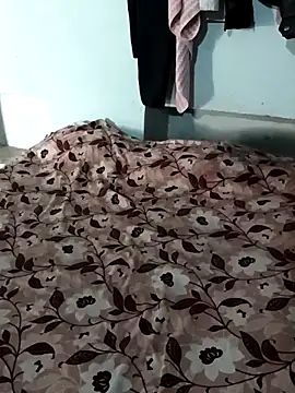 Pooja Love143 online show from February 25, 2026, 6:24 am