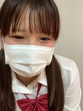 hikari12345678 online show from December 16, 2025, 4:39 am