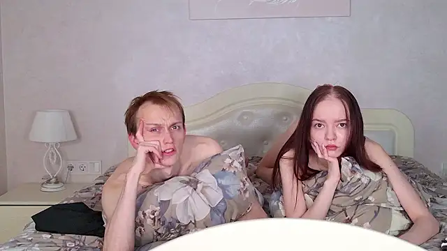 WeksaMur online show from February 22, 2026, 7:04 pm