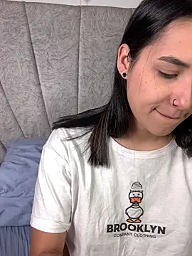 Snapshot of Val12777 chatting on March 14, 2026, 12:00 pm Val12777 online show from March 14, 2026, 12:00 pm