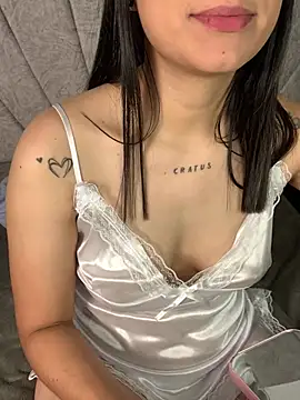 Snapshot of Val12777 chatting on March 7, 2026, 11:59 am Val12777 online show from March 7, 2026, 11:59 am