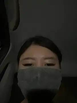 Sarah2127 online show from June 18, 2026, 4:23 pm