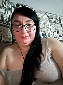 MariSwan222 online show from March 9, 2026, 9:40 pm