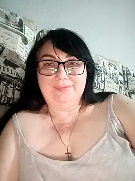 MariSwan222 online show from May 31, 2026, 8:31 pm