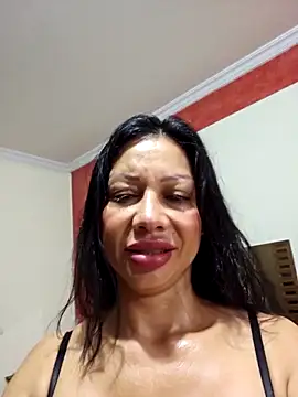 Snapshot of Grace_Velvet chatting on April 23, 2026, 9:16 am Grace Velvet online show from April 23, 2026, 9:16 am