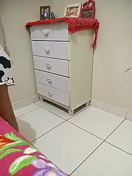 Fannyfoxfi online show from January 10, 2026, 4:35 pm