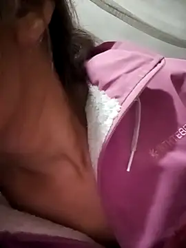 Snapshot of Andrea-688 chatting on February 22, 2026, 1:13 pm Andrea-688 online show from February 22, 2026, 1:13 pm