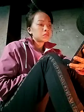 Snapshot of Andrea-688 chatting on February 14, 2026, 10:54 pm Andrea-688 online show from February 14, 2026, 10:54 pm