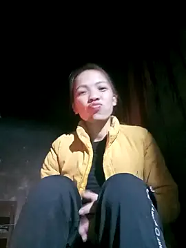 Snapshot of Andrea-688 chatting on January 31, 2026, 11:36 pm Andrea-688 online show from January 31, 2026, 11:36 pm