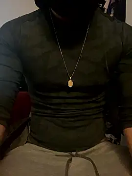 Snapshot of 3LEGSSS chatting on January 10, 2026, 1:28 pm 3LEGSSS online show from January 10, 2026, 1:28 pm