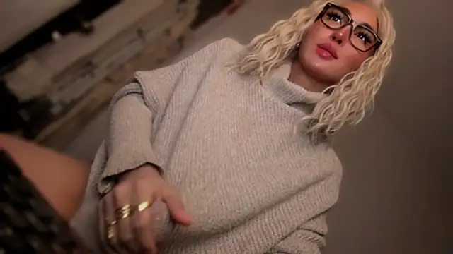 mxshemale ladyboy online show from November 14, 2025, 8:12 pm