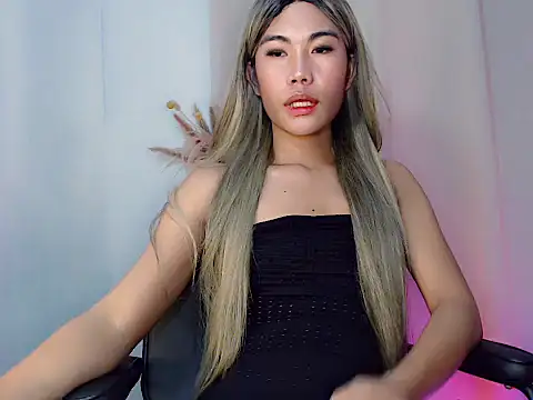 MIASEX980271 online show from March 30, 2026, 7:37 pm