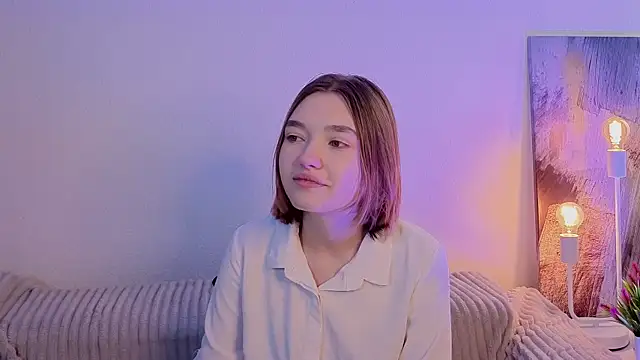 Snapshot of Leyla_crsh chatting on February 11, 2026, 5:07 am Leyla crsh online show from February 11, 2026, 5:07 am