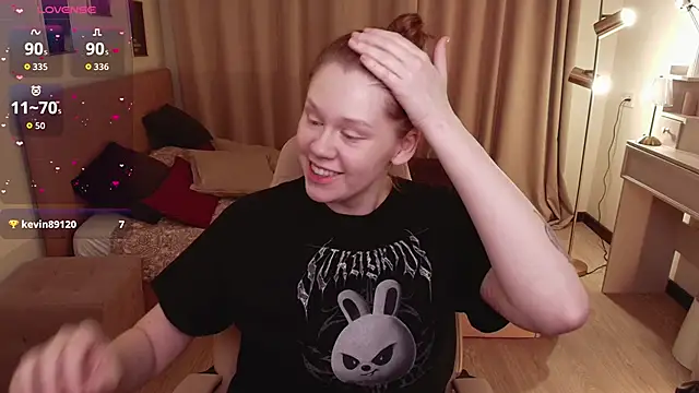 Snapshot of Alison_Doody chatting on January 13, 2026, 7:56 am Alison Doody online show from January 13, 2026, 7:56 am