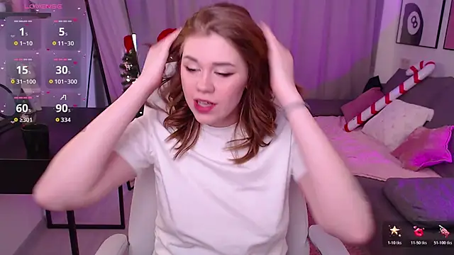 Snapshot of Alison_Doody chatting on December 17, 2025, 7:46 am Alison Doody online show from December 17, 2025, 7:46 am