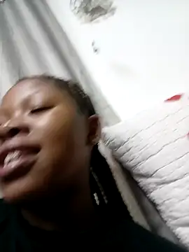 TemptingCloeXx online show from February 26, 2026, 4:29 pm