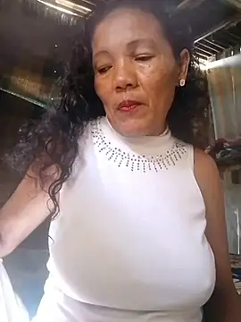 sara milf777 online show from April 7, 2026, 3:03 pm