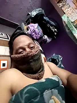 Caterosee online show from December 21, 2025, 9:48 pm