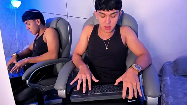  TaylorBlack online show from January 11, 2026, 11:39 am