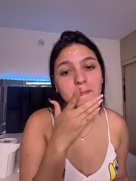Camila sanchez25 online show from July 30, 2026, 8:30 pm