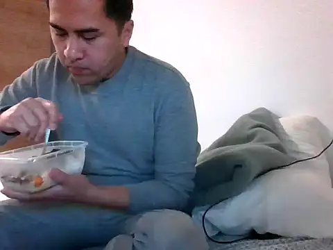 sweetpinoy2027 online show from February 17, 2026, 3:42 pm