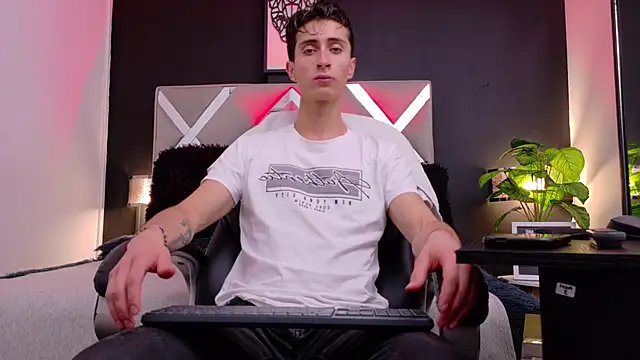 Ithan Skin online show from January 7, 2026, 11:48 am