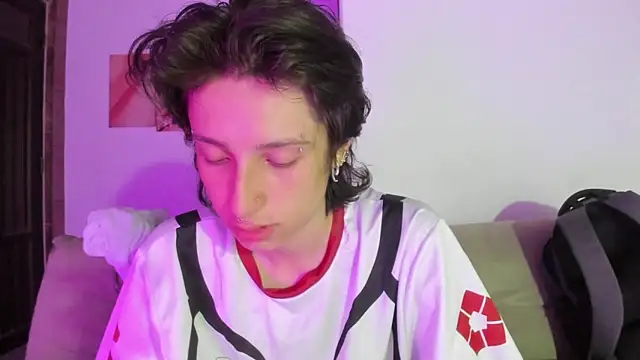 cirosky elchicopolla online show from April 10, 2026, 3:24 am