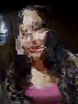 Snapshot of Belinda-686 chatting on December 21, 2025, 2:30 pm Belinda-686 online show from December 21, 2025, 2:30 pm