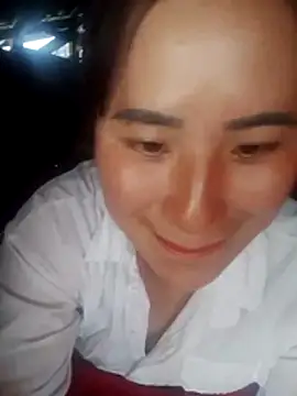 Snapshot of Belinda-686 chatting on December 23, 2025, 2:44 am Belinda-686 online show from December 23, 2025, 2:44 am